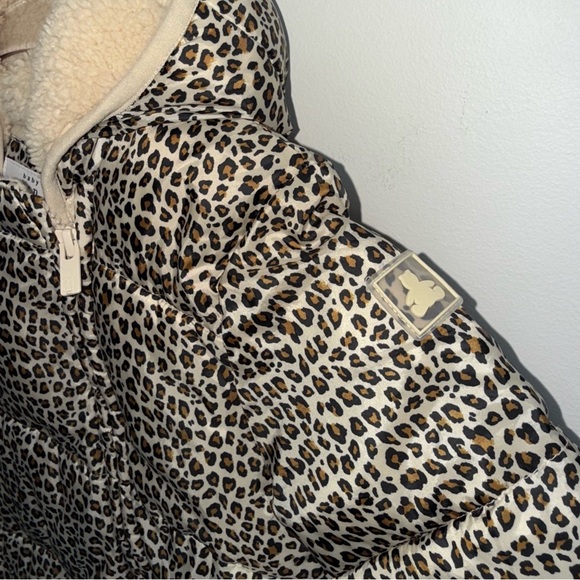 Baby Gap Cold Control Max Puffer One Piece Snowsuit Size 12-24 Months Cheetah - Picture 2 of 16